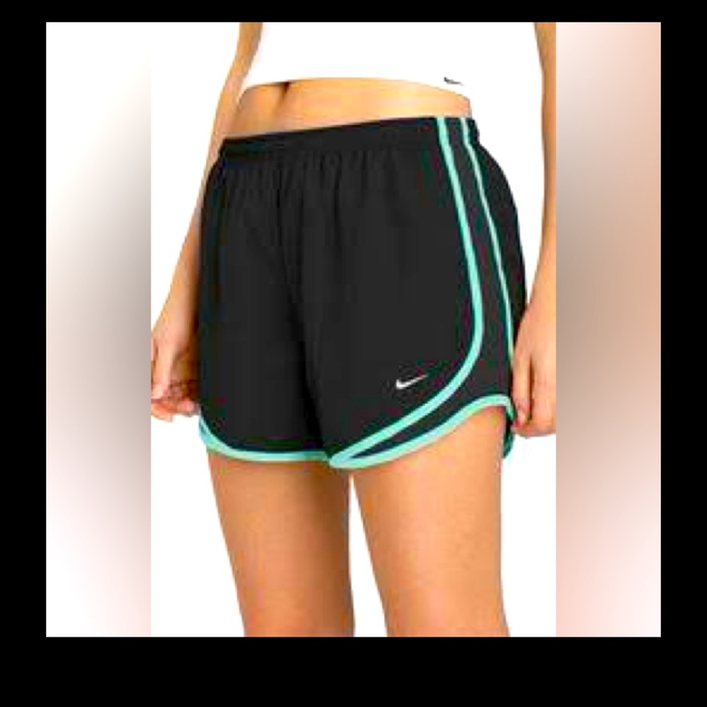 Nike Women’s Dry Fit Running Shorts Med